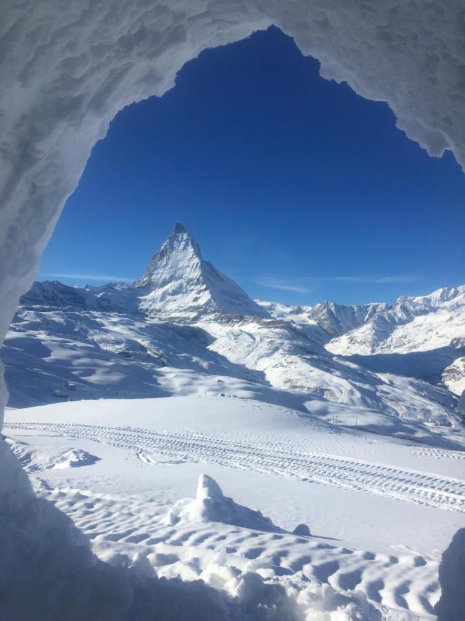 Chalet Ferienwohnung Hinterdorf Zermatt Exterior foto